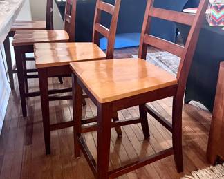 Set of 4 hightop wood chairs