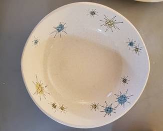 Atomic Star-burst Franciscan oven-safe bowl serving bowl approx 12" diameter
