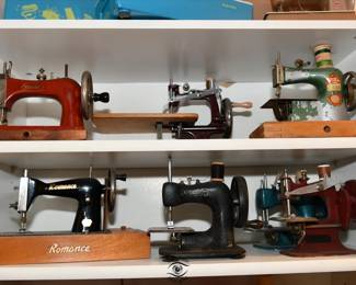 0495Sewing Room