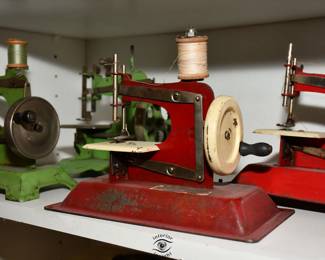 0300Sewing Room