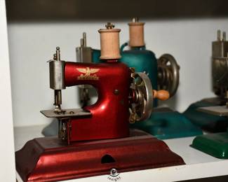 0276Sewing Room