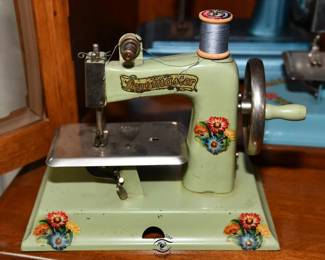 0407Sewing Room