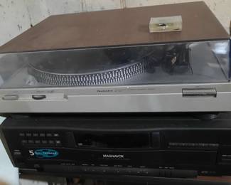 Vintage Turntable
2 of 2