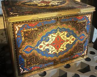 Decorative Multi colored Tin