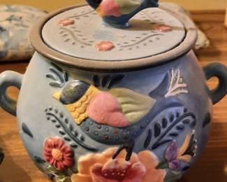 Adorable Bird Candle Pot