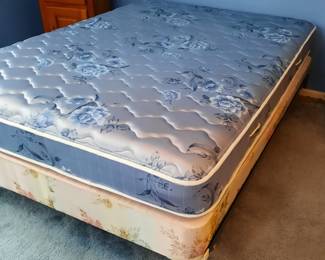 Like New Double Mattress Set and Bed Frame