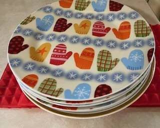 Holiday Theme Plates