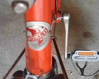 Vintage 70's Schwinn bike
2 of 4