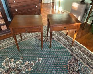 Pair of mid-century nightstands/ end tables on ultramarine machine loomed rug (6.7' x 9.6')