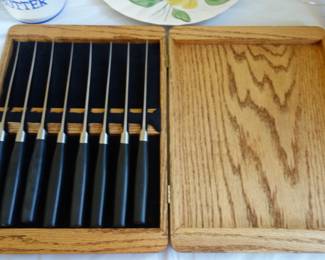 Sabbatier steak knife set