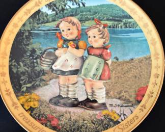 Hummel Plate- Speaking from the Heart