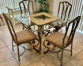 Breakfast Table & Chairs