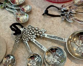 Wine Lover's Items & Decor