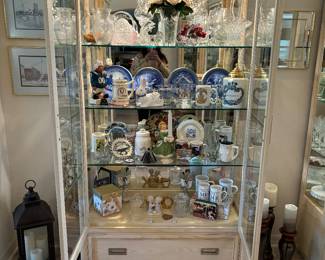 Stanley Lighted Curio Cabinet