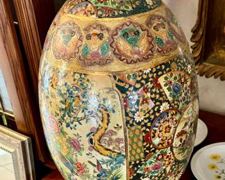Large Ornate Egg.