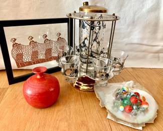 MCM barware caddy with glass's