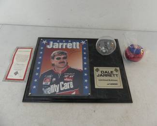 Vintage 1997 Hamilton Collection Limited Edition NASCAR #88 Dale Jarrett Plaque & Baseball with COA