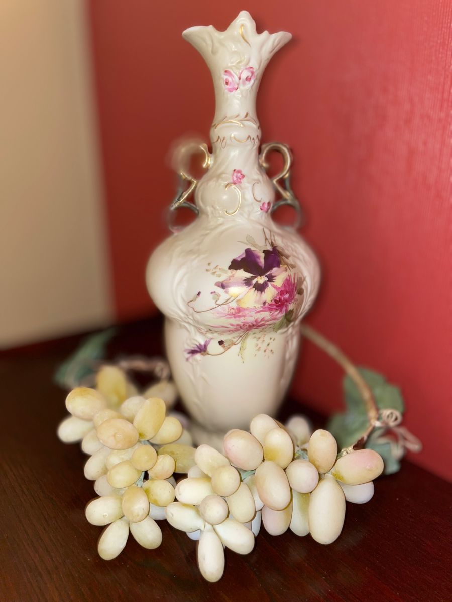 Eclectic Darien Estate SaleBlowout Sale starts on 1/27/2024