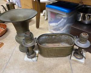 Vintage brass lamps & containers 