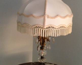 VINTAGE VICTORIAN SHADE w/ (Crystals Hand-cut) LAMP