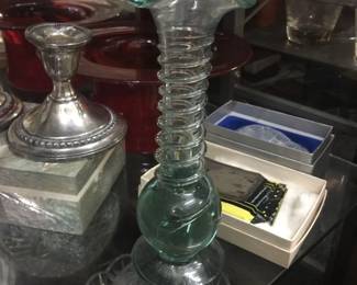 VINTAGE BLOWN GLASS FLUTED VASE