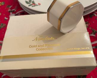 Set of Four Noritaki Napkin Rings
