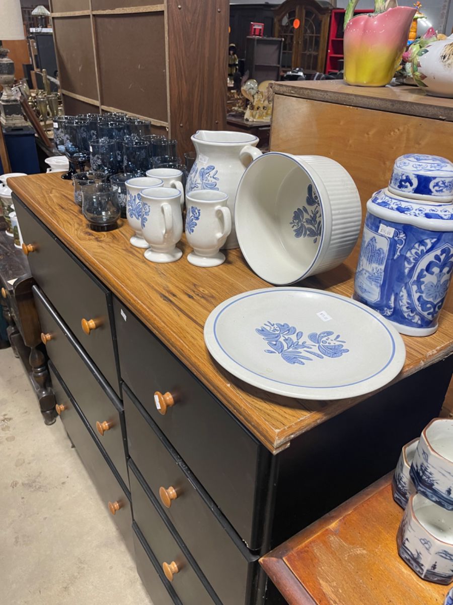 Diamond Estate Sale & Antiques in Kansas City, MO starts on 12/24/2023