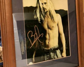 Signed shirtless Brad Pitt photo
$40