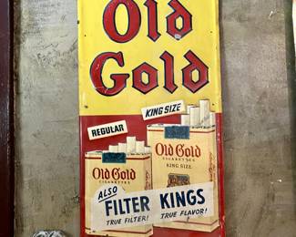 Old Gold cigarettes advertisement
