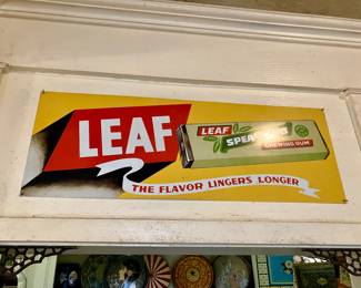Leaf spearmint gum metal sign

