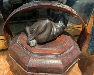 Ornate box with lazy frog on lid...