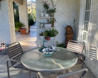 A Brown Jordan patio set...