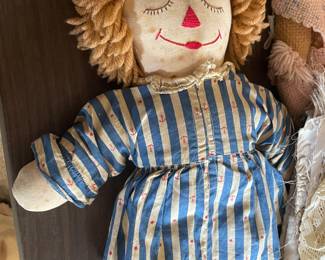 VINTAGE RAGGEDY ANN & ANDY DOLLS...