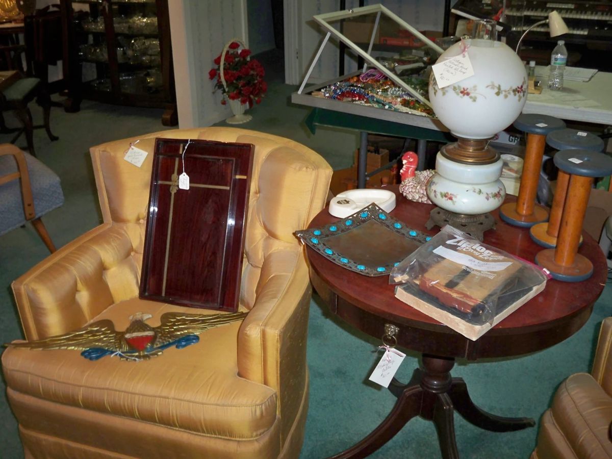 Estate Sale in Hallettsville, TX starts on 1/11/2024