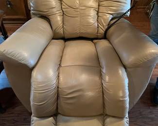 Multiple positions on recliner