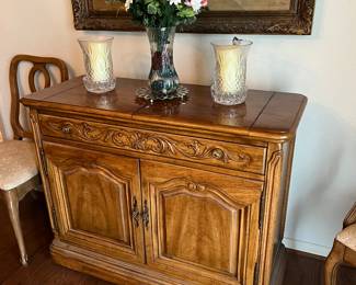 Buffet folded up and decor