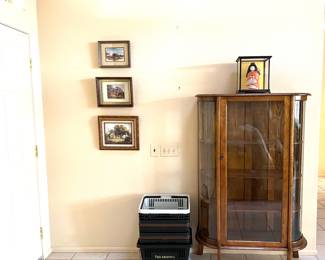 Curved glass oak display case