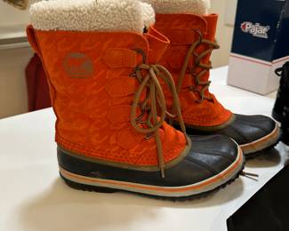 Sorel snow boots 