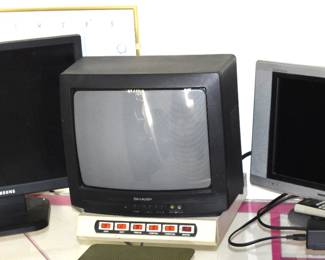 THIRD LEVEL-Kids Toys/Electronics Room Overview