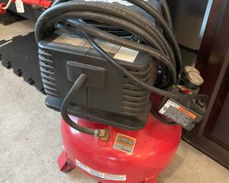Craftsman 4 Gallon 2 HP Air Compressor. 
