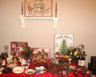 We had so much fun putting together "the Christmas Room".  