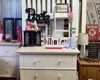 Bunk Bed & 2 Dressers