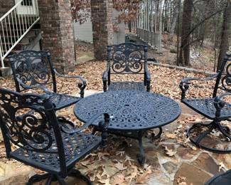 Heavy Duty Metal outdoor set