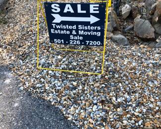 Follow the yellow and blue signs!