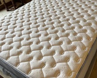 Queen Mattress set