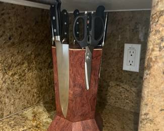 360 Knife Block