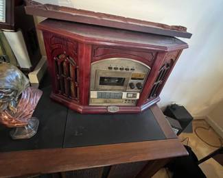 Record and cassette stereo 