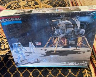 Vintage Monogram model "First Lunar Landing"