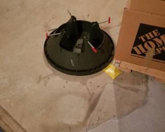 Christmas tree stand