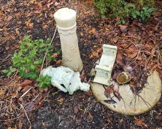 Birdbath; garden sculpture